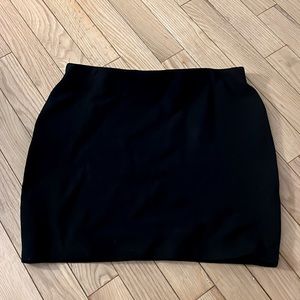 Zara basic simple black mini skirt- stretchy fabric